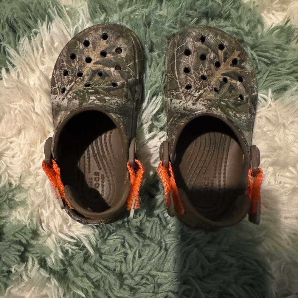 Kids Camo All-Terrain CROCS with Orange Velcro Strap
